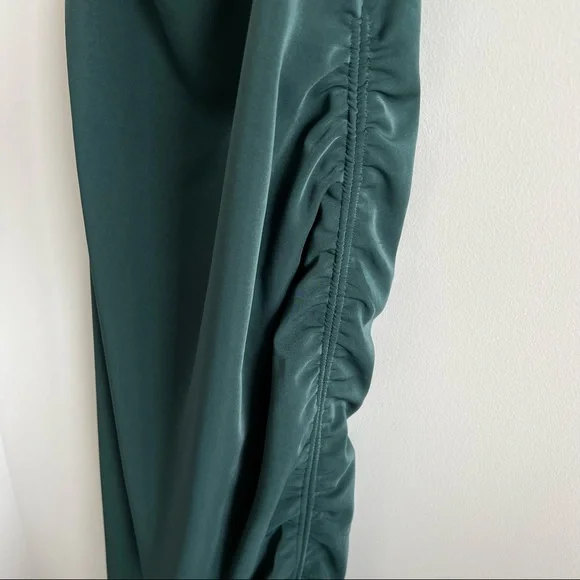 Superdown Sarah Side Tie Dress in Forest Green Small *please note condition - Picture 4 of 11